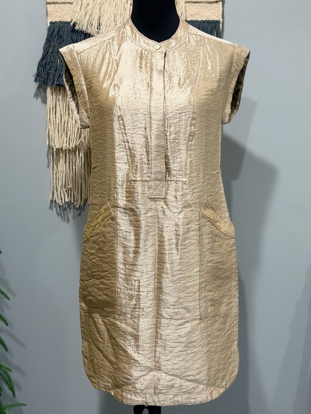 J.Crew Metallic Gold Shift Dress Size 0 Shimmer Cap Sleeve Pockets Party